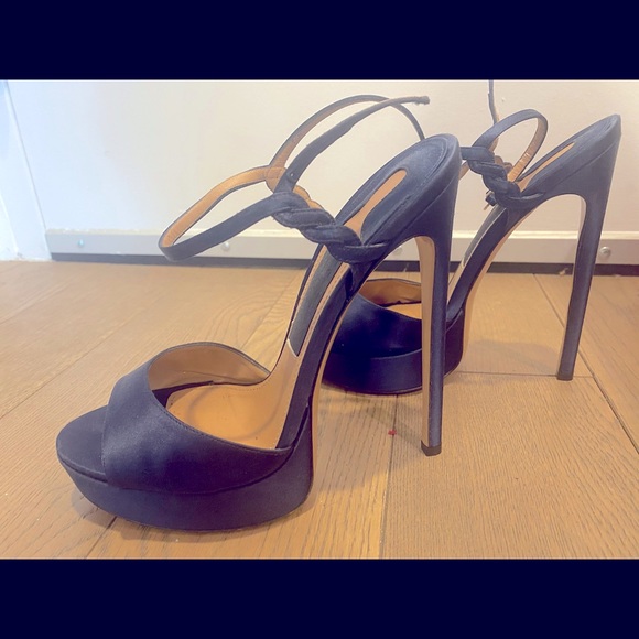 Salvatore Ferragamo Navy Blue Satin PlatformPump-Size 8 1/2, Excellent Condition - Picture 4 of 7